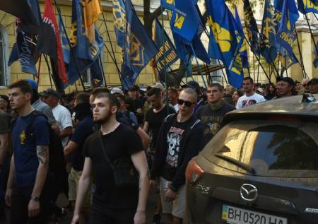 Националисты устроили шествие в годовщину событий в Одессе 