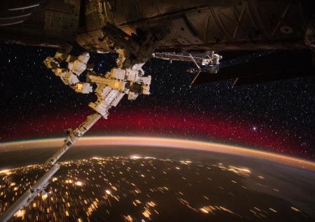 NASA опубликовало кадры парада 5 планет