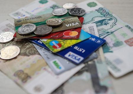 Россияне запаслись наличными на 362 млрд