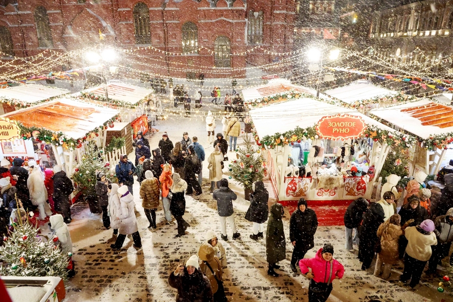 Новогодняя ярмарка на Красной площади