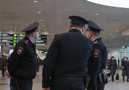 В Домодедово закупили электрошокеры для сотрудников службы авиабезопасности