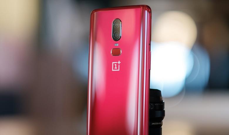 Смартфон OnePlus 6T