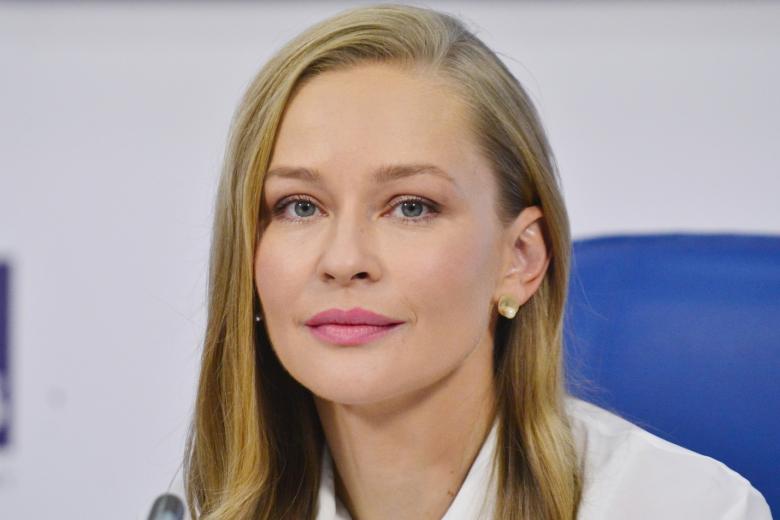 Юлия Пересильд
