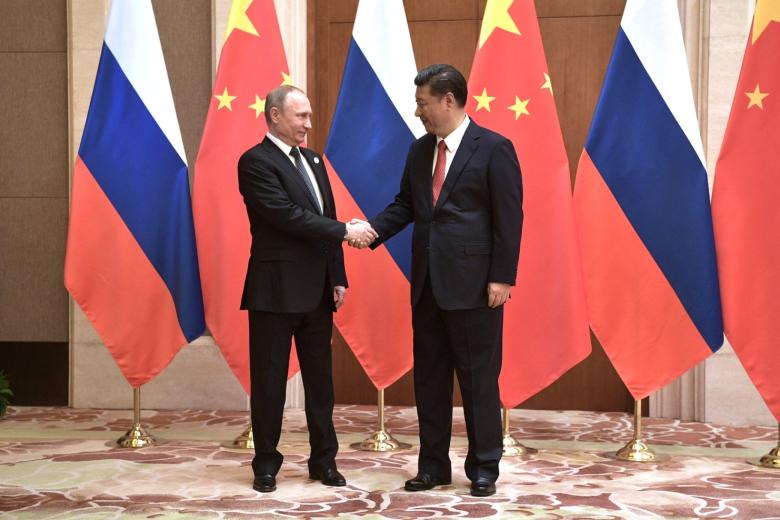 Владимир Путин с председателем Китайской Народной Республики Си Цзиньпином