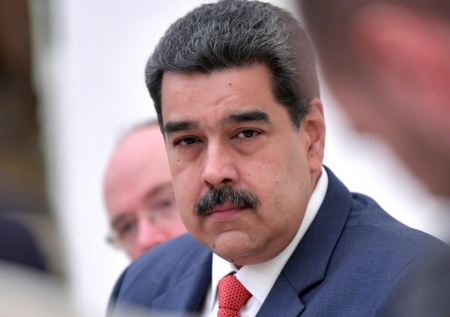 В Сети выдали старые фото Мадуро за свежие кадры операции США