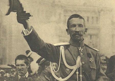 Разведчик и верховный главнокомандующий: история Лавра Корнилова