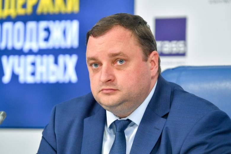 Денис Грибов