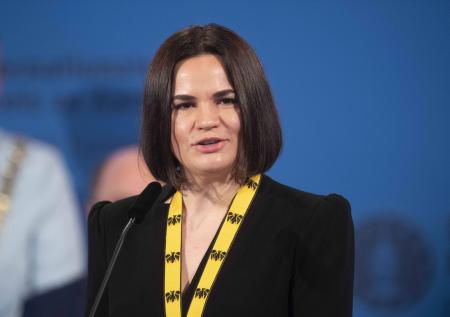 Тихановская назвала число воюющих на стороне Украины белорусов