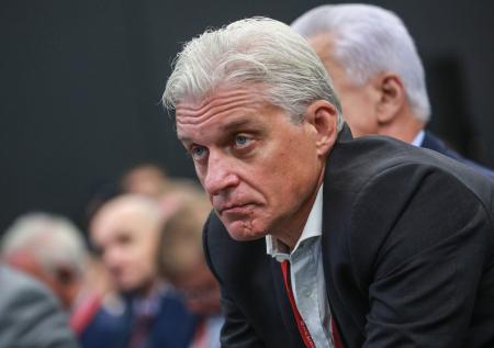 «Ядерная смесь»: психолог раскрыла, почему ответы Тинькова Дудю стали мемом