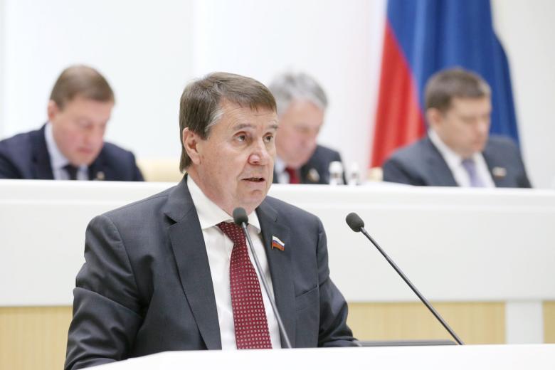 Сергей Цеков