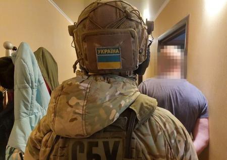 СБУ проводит обыски у главного спонсора Зеленского