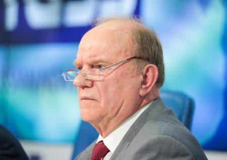 Зюганов пристыдил журналиста за вопрос о секс-работнице в Госдуме