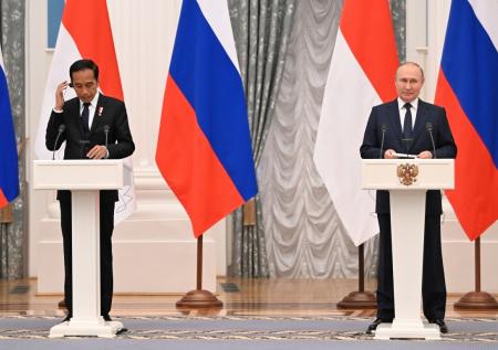 Президент Индонезии Видодо передал Путину послание Зеленского