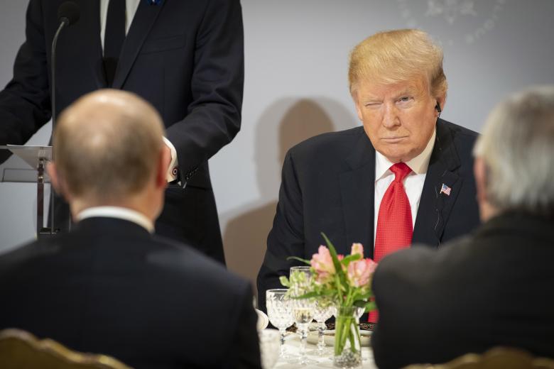 Президент США Дональд Трамп на встрече с президентом РФ Владимиром Путиным 