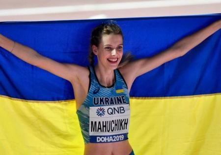 «Магучих доказала, что она курица»: как украинку снова затравили на родине