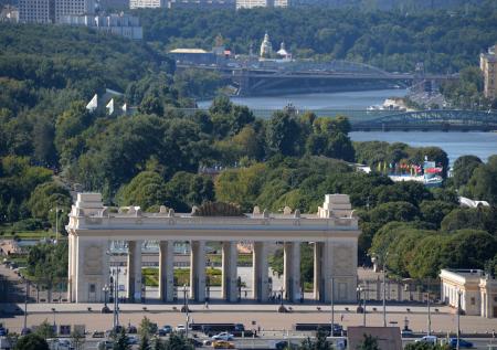 В парке Горького отменили выпускной для школьников