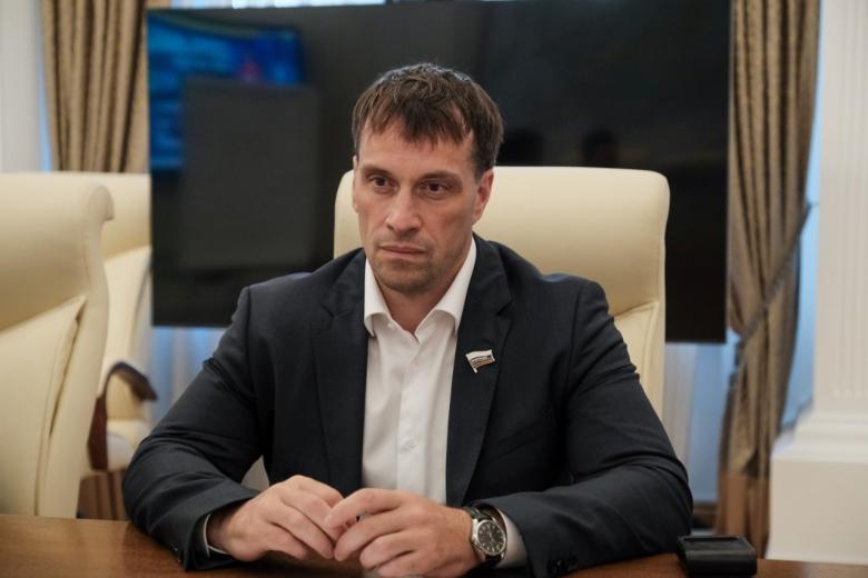 Эдуард Исаков