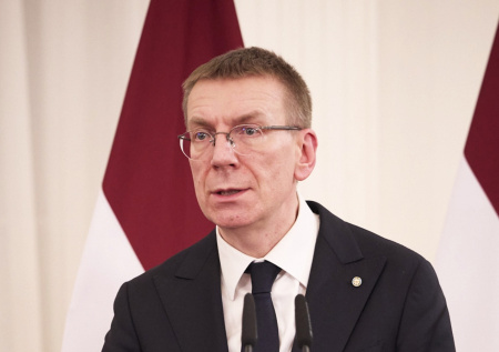 Прибалтику поймали на отречении от ЛГБТ в пользу традиционных ценностей