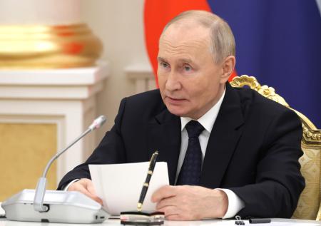 Путин дал старт производству российского аналога шведской упаковки