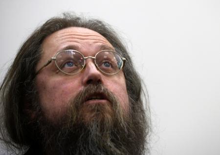 Лишенный священного сана Кураев уехал из РФ: куда улетел, чего боится