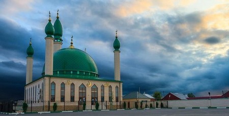 В Ингушетию впервые привезли реликвии пророка Мухаммеда