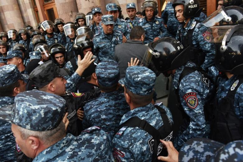 Протесты в Армении