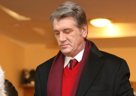 Ющенко рассказал о неудачной попытке получить томос