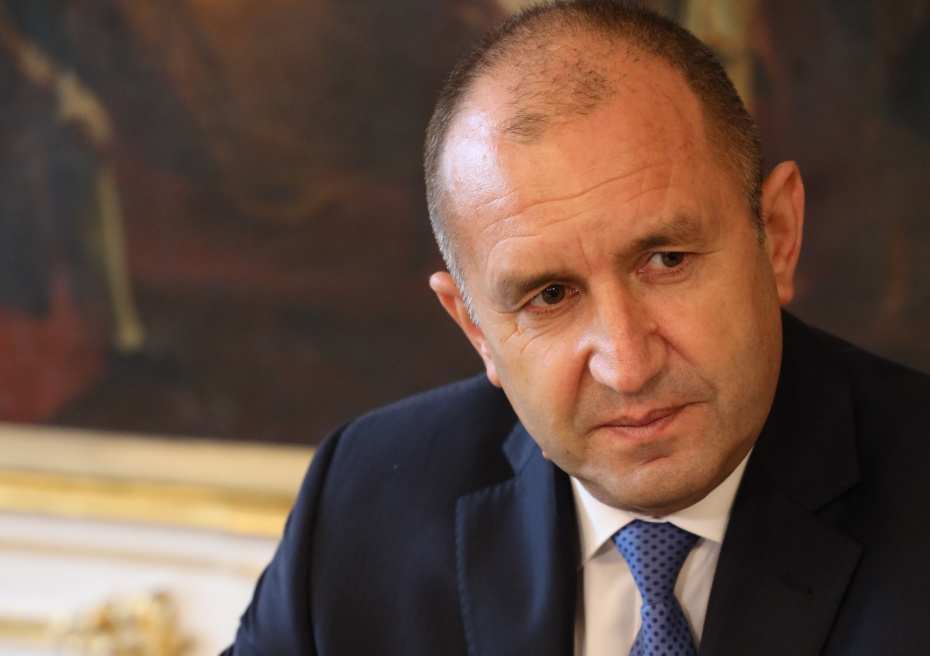 Румен Радев