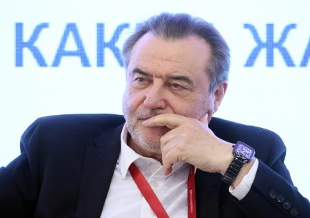 «Откуда ж я знаю?»: Учитель о том, каким должен быть современный герой