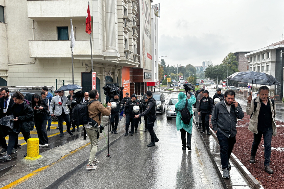 Турция. Анкара. Усиление мер безопасности у здания МВД