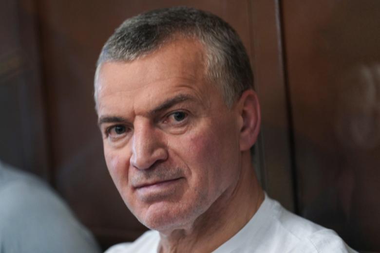 Зиявудин Магомедов