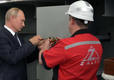Первый после карантина: Владимир Путин посетил Крым