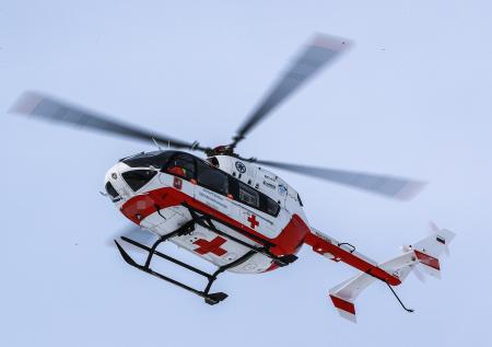 Пострадавших в ЧП с поездами под Мурманском эвакуируют вертолетом