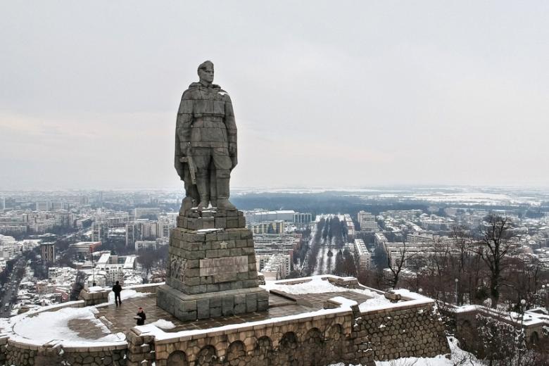 Памятник советскому солдату-освободителю (памятник «Алёша»)