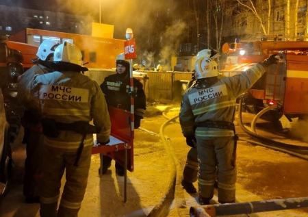 ТАСС: два баллона с газом взорвались в пятиэтажке в Нижневартовске