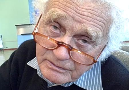 Физик и правозащитник Юрий Орлов скончался