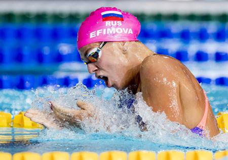 Ефимова вышла в финал ЧЕ на 50 метрах брассом