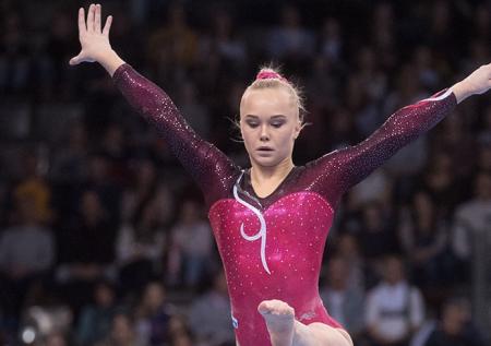 Гимнастка Ангелина Мельникова выиграла «бронзу» ЧЕ