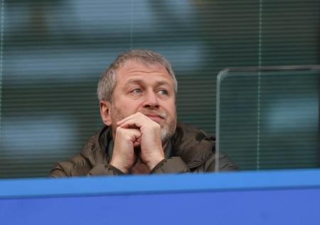 Абрамович подал в суд на ЕС