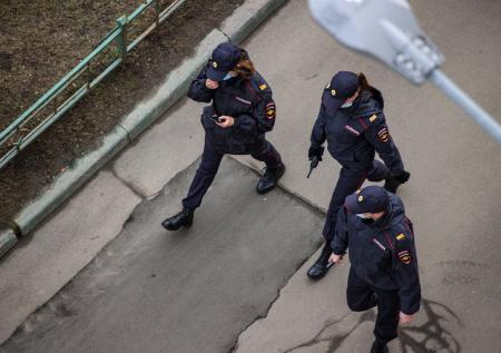 Столичных полицейских и соцработников проверят на коронавирус