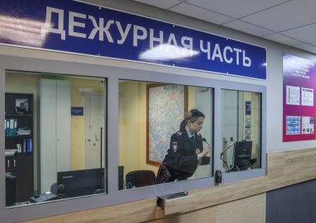 Россиянин выкрикнул лозунг националистов в полиции и был наказан