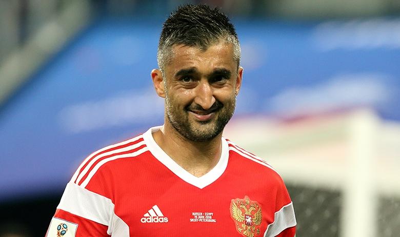 Футболист Александр Самедов