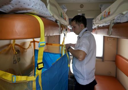 На Украине отказались от русского языка в билетах на поезда
