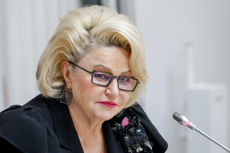 Нина Останина
