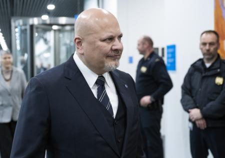 Запросивший ордер на арест Путина прокурор МУС отказался уйти в отставку