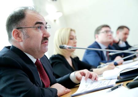 Дроздов: в бюджете на 2020 год не нашлось денег для работающих пенсионеров