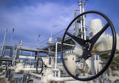 Итальянская Eni заявила о полном отказе от газа из России к 2025 году
