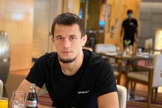 Усман Нурмагомедов