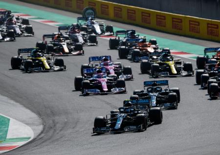 Хэмилтон пытался прогнуть под себя FIA, устроив скандал из-за Петрова