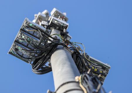 Авиакомпании США предупредили о рисках при размещении сетей 5G у аэропортов